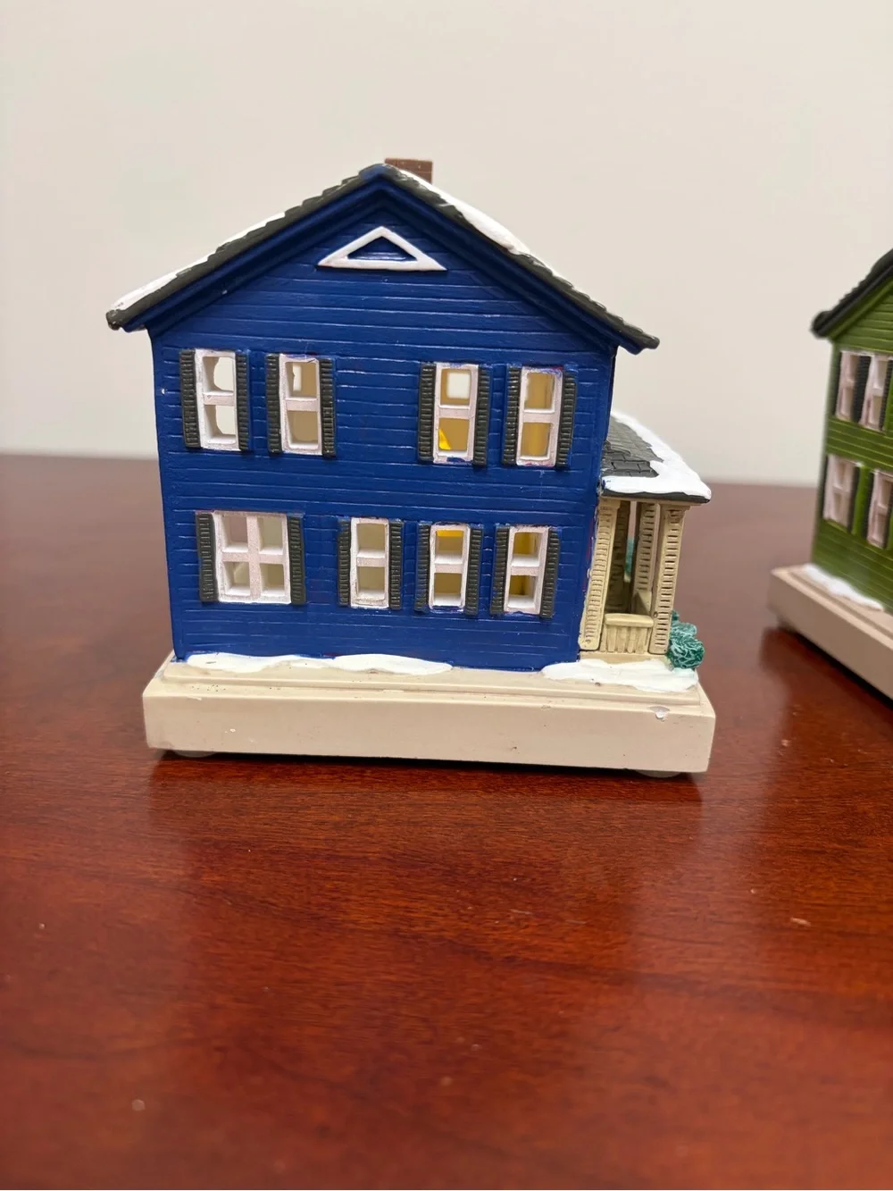 Hallmark 2018 Christmas Houses Stocking Holders